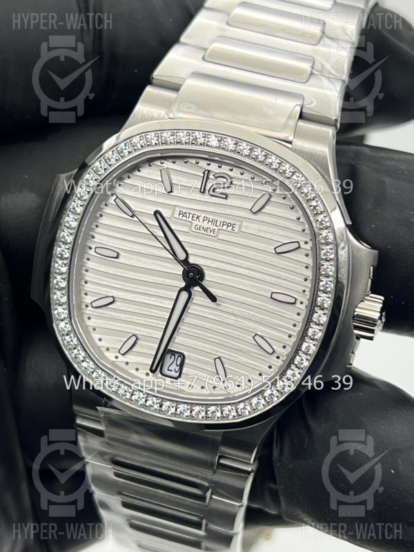 Товар Patek Philippe Nautilus 35mm 7118/1200A-010 3K Фото 13 - Patek Philippe Nautilus 35mm 7118/1200A-010 3K
