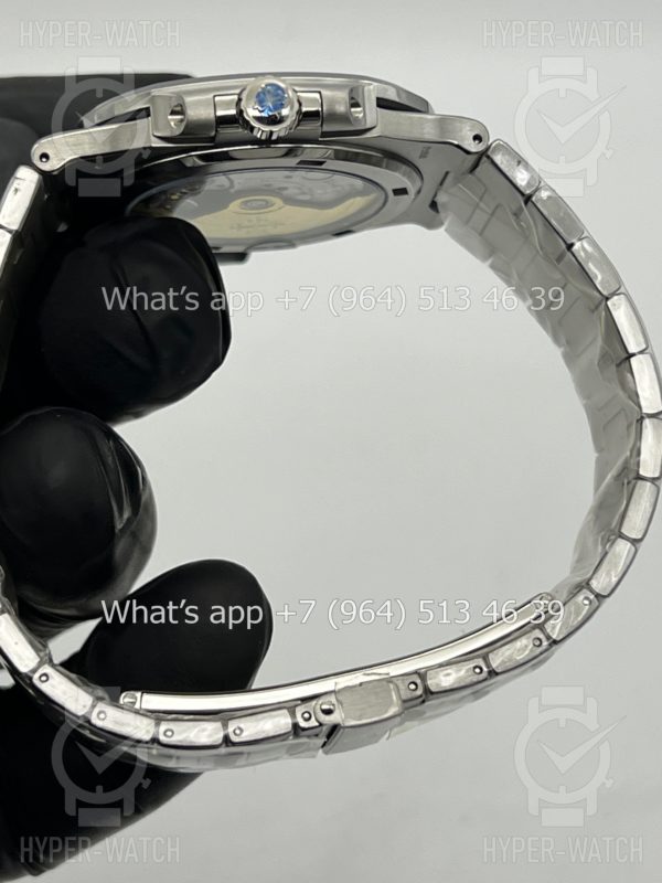 Фото 8 - Patek Philippe Nautilus 40mm 5711/1A-010 Diamond