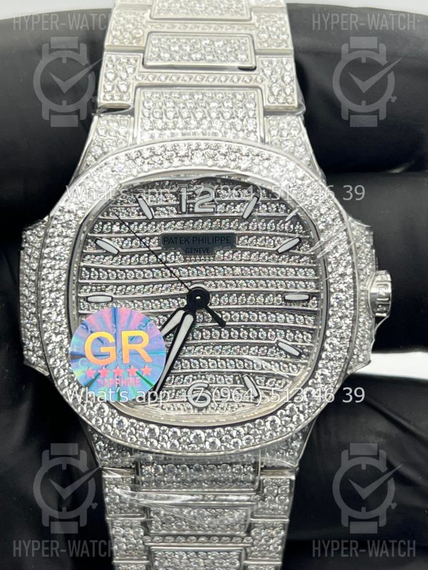 Товар Patek Philippe Nautilus 35mm 7118/1450G-001 Фото 6 - Patek Philippe Nautilus 35mm 7118/1450G-001