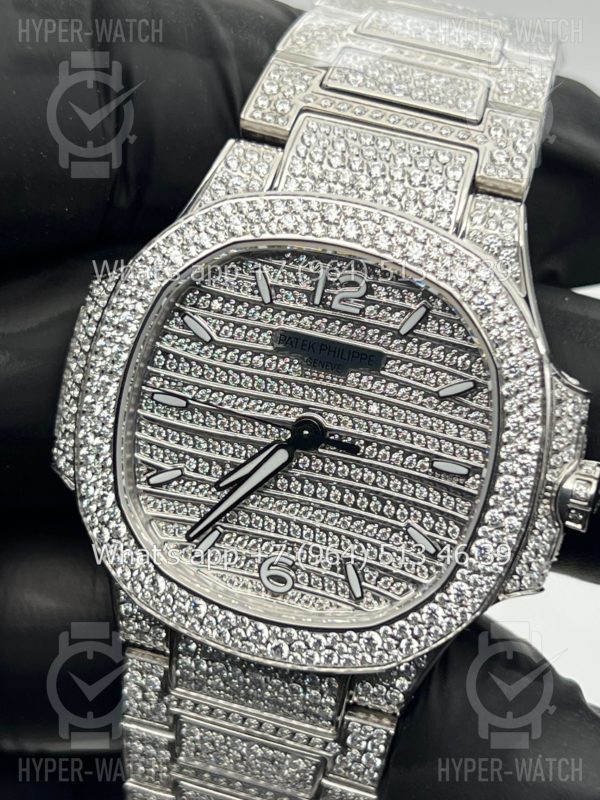 Товар Patek Philippe Nautilus 35mm 7118/1450G-001 Фото 18 - Patek Philippe Nautilus 35mm 7118/1450G-001