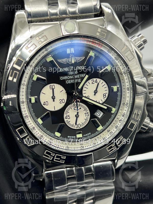 Фото 3 - Breitling Chronomat 44 Black Art 6805