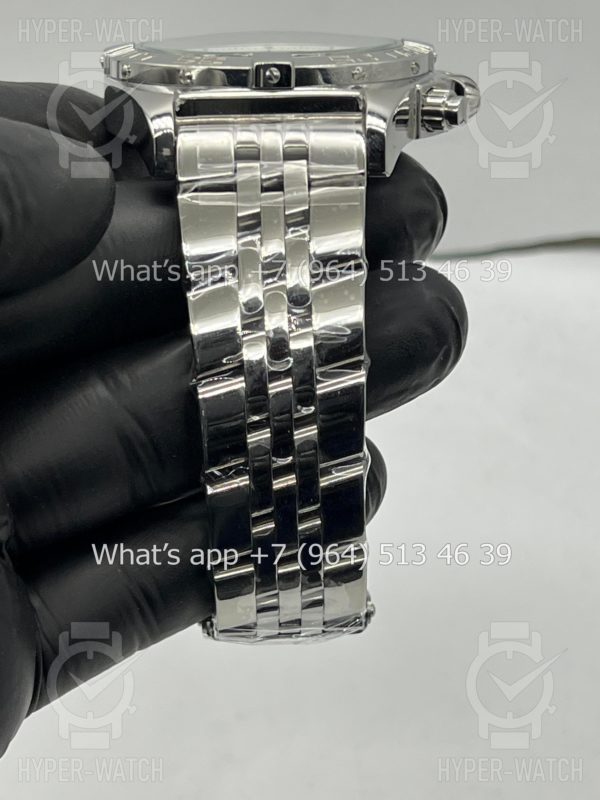 Фото 10 - Breitling Chronomat 44 Black Art 6805