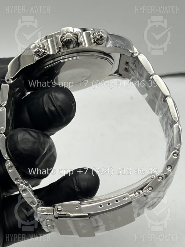 Фото 12 - Breitling Chronomat 44 Black Art 6805