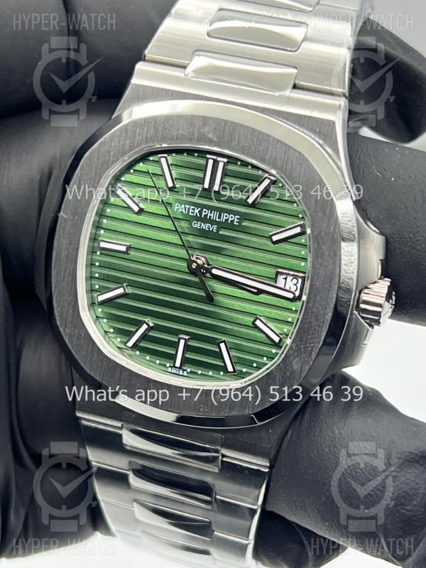 Товар Patek Philippe Nautilus 40mm 5711/1A Фото 3 - Patek Philippe Nautilus 40mm 5711/1A