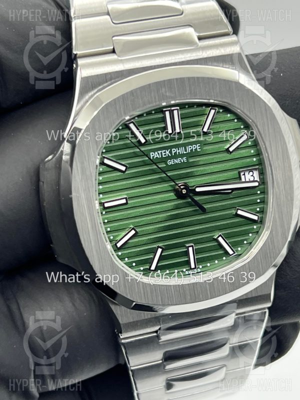 Товар Patek Philippe Nautilus 40mm 5711/1A Фото 4 - Patek Philippe Nautilus 40mm 5711/1A