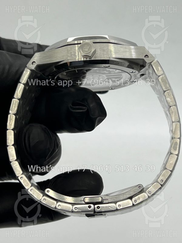 Товар Audemars Piguet Royal Oak Tourbillon 41mm 26530PT.OO.1220PT.01 50th Anniversary Фото 12 - Audemars Piguet Royal Oak Tourbillon 41mm 26530PT.OO.1220PT.01 50th Anniversary