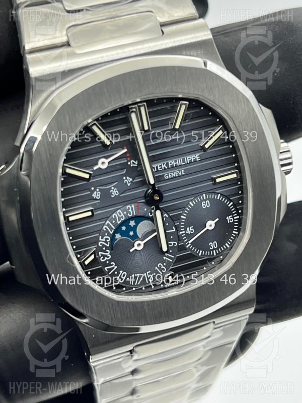 Фото 8 - Patek Philippe Nautilus 40mm 5712/1A-001 Steel
