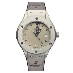 Фото 47 - Hublot Classic Fusion 33mm Art 7276
