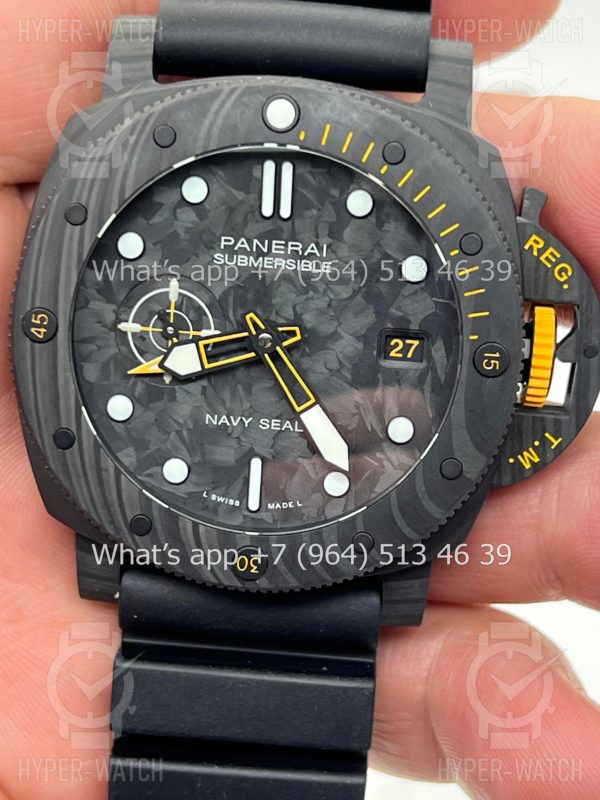 Товар Officine Panerai Luminor Submersible PAM01324 Фото 2 - Officine Panerai Luminor Submersible PAM01324