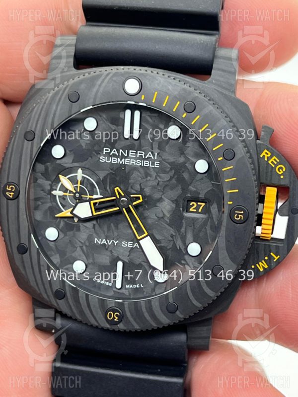 Товар Officine Panerai Luminor Submersible PAM01324 Фото 4 - Officine Panerai Luminor Submersible PAM01324