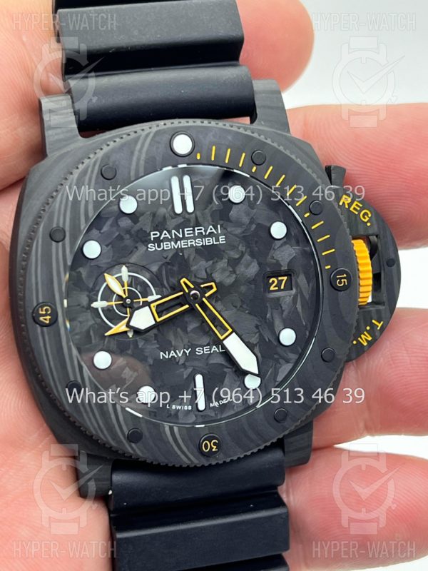 Товар Officine Panerai Luminor Submersible PAM01324 Фото 6 - Officine Panerai Luminor Submersible PAM01324