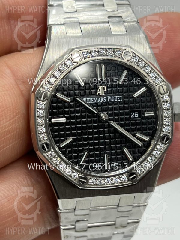 Товар Audemars Piguet Royal Oak 33mm 67651ST.ZZ.D002CR.01 Diamond Фото 5 - Audemars Piguet Royal Oak 33mm 67651ST.ZZ.D002CR.01 Diamond