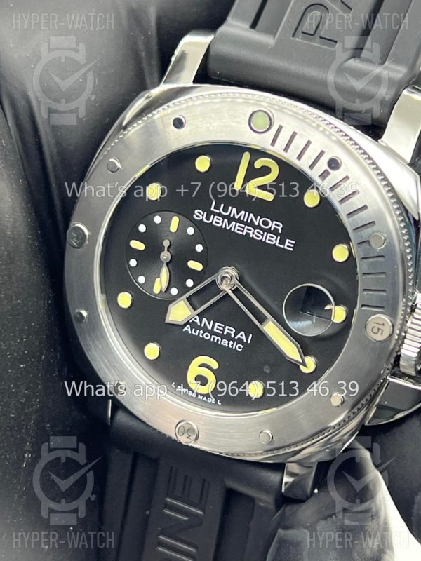 Фото 7 - Officine Panerai Luminor Submersible PAM01024