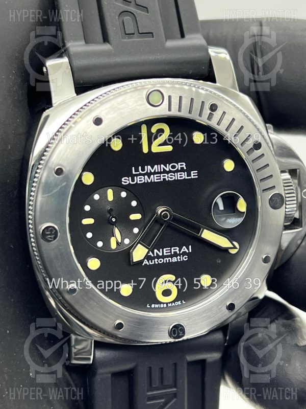 Фото 9 - Officine Panerai Luminor Submersible PAM01024
