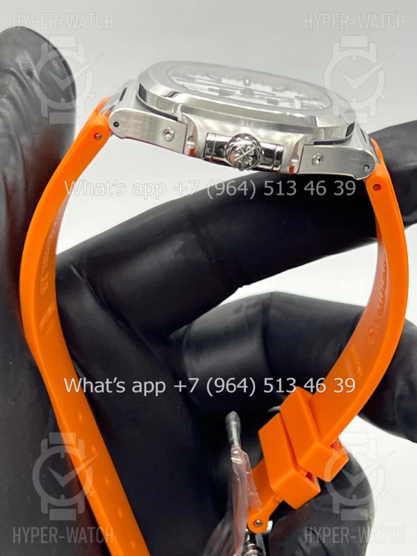 Фото 15 - Patek Philippe Nautilus 40mm 5726/1A-010 Orange Steel