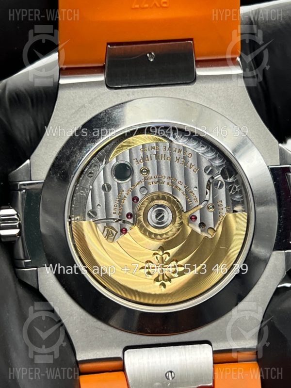 Фото 18 - Patek Philippe Nautilus 40mm 5726/1A-010 Orange Steel