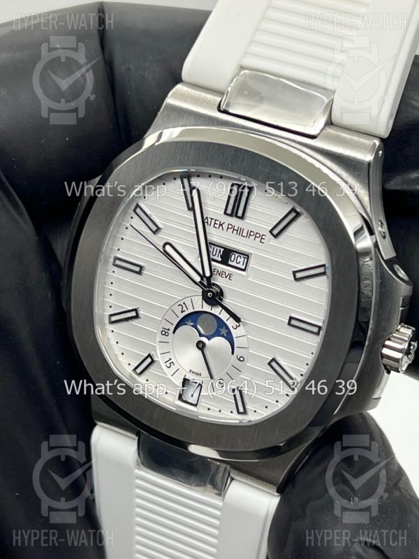 Товар Patek Philippe Nautilus 40mm 5726/1A-010 White Фото 5 - Patek Philippe Nautilus 40mm 5726/1A-010 White