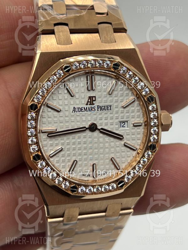 Товар Audemars Piguet Royal Oak 33mm 67651OR.ZZ.1261OR.01 Фото 9 - Audemars Piguet Royal Oak 33mm 67651OR.ZZ.1261OR.01