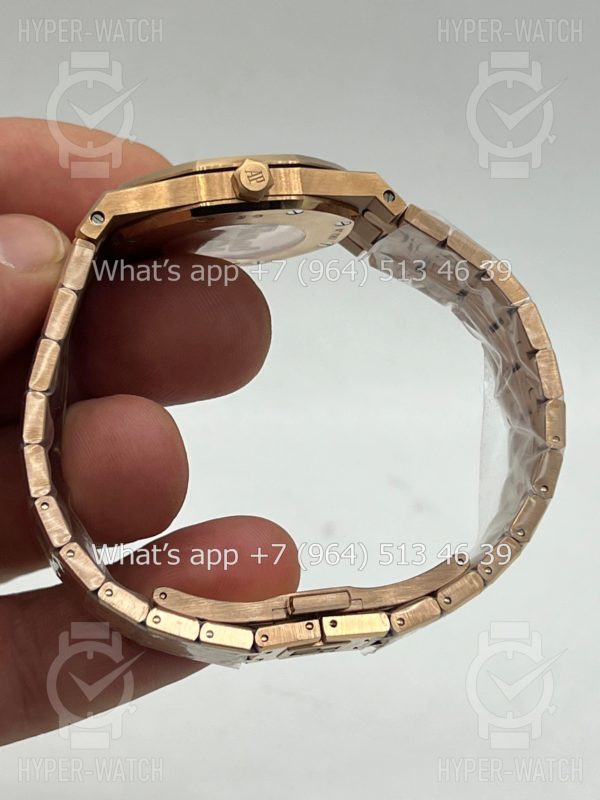 Товар Audemars Piguet Royal Oak 33mm 67651OR.ZZ.1261OR.01 Фото 10 - Audemars Piguet Royal Oak 33mm 67651OR.ZZ.1261OR.01