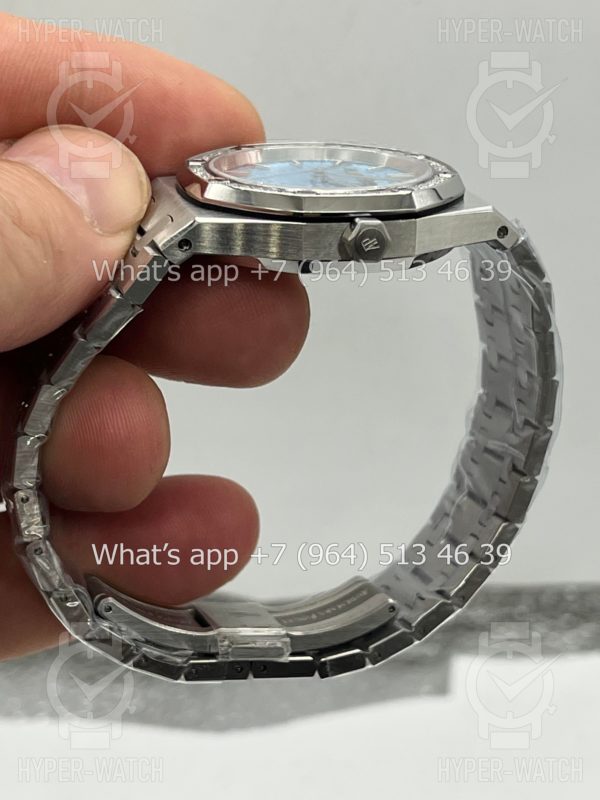 Товар Audemars Piguet Royal Oak 34mm 77451ST.ZZ.1361ST.01 Фото 11 - Audemars Piguet Royal Oak 34mm 77451ST.ZZ.1361ST.01
