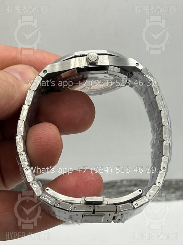 Товар Audemars Piguet Royal Oak 34mm 77451ST.ZZ.1361ST.01 Фото 12 - Audemars Piguet Royal Oak 34mm 77451ST.ZZ.1361ST.01