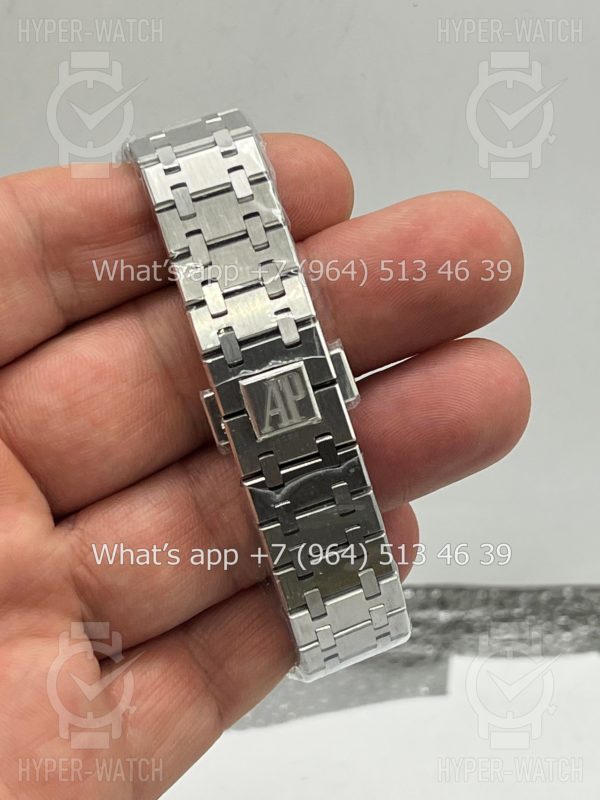 Товар Audemars Piguet Royal Oak 34mm 77451ST.ZZ.1361ST.01 Фото 17 - Audemars Piguet Royal Oak 34mm 77451ST.ZZ.1361ST.01