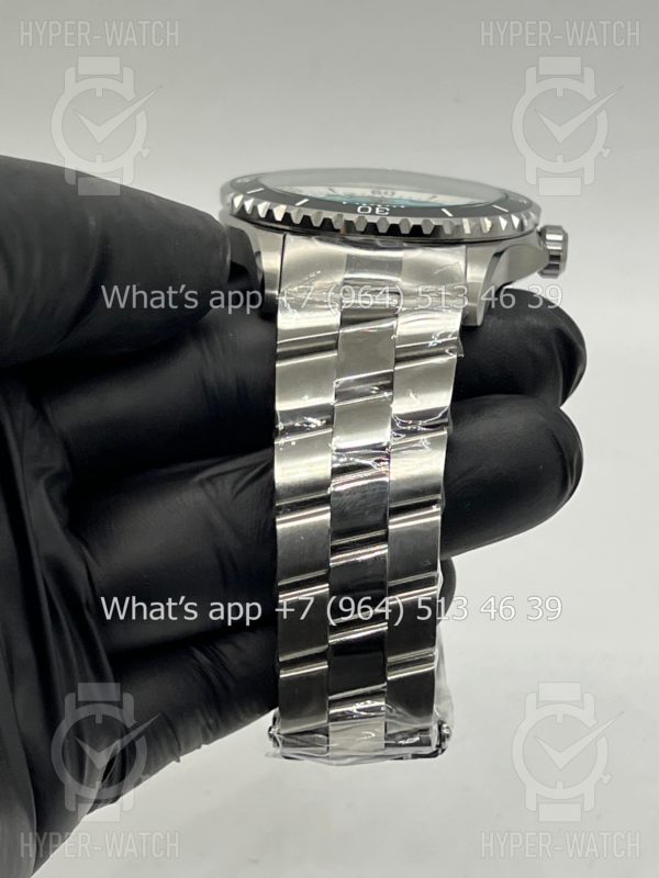 Товар Breitling Superocean 42mm A17376211L2A1 Фото 10 - Breitling Superocean 42mm A17376211L2A1