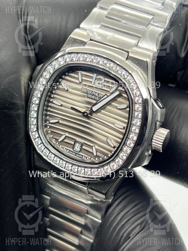 Фото 3 - Patek Philippe Nautilus 32mm Art 8121