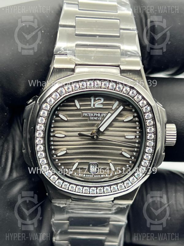 Фото 4 - Patek Philippe Nautilus 32mm Art 8121