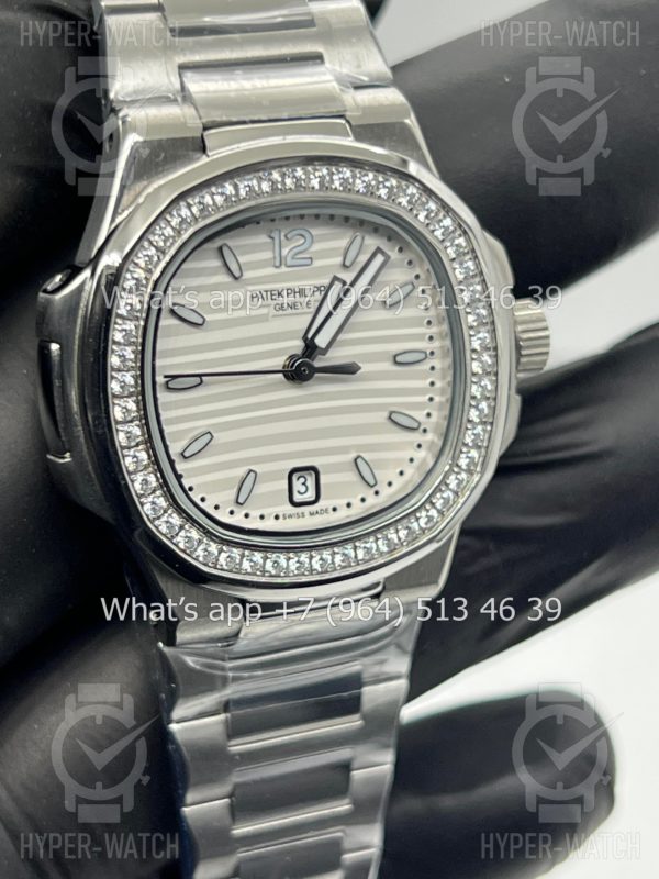 Товар Patek Philippe Nautilus 32mm Art 8122 Фото 3 - Patek Philippe Nautilus 32mm Art 8122