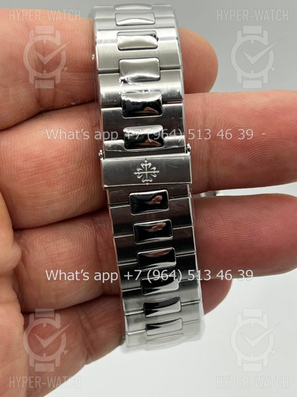 Товар Patek Philippe Nautilus 40mm Diamond 5711/1300A-001 Фото 15 - Patek Philippe Nautilus 40mm Diamond 5711/1300A-001