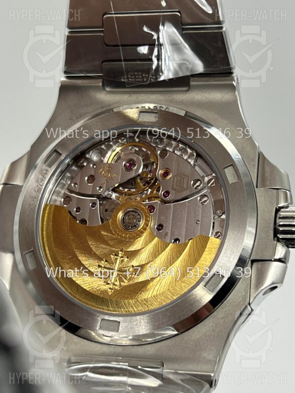 Товар Patek Philippe Nautilus 40mm Diamond 5711/1300A-001 Фото 19 - Patek Philippe Nautilus 40mm Diamond 5711/1300A-001
