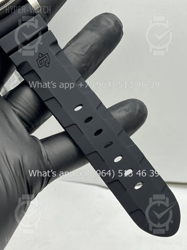Фото 9 - Officine Panerai Luminor Submersible Luna Rossa PAM01391 Steel