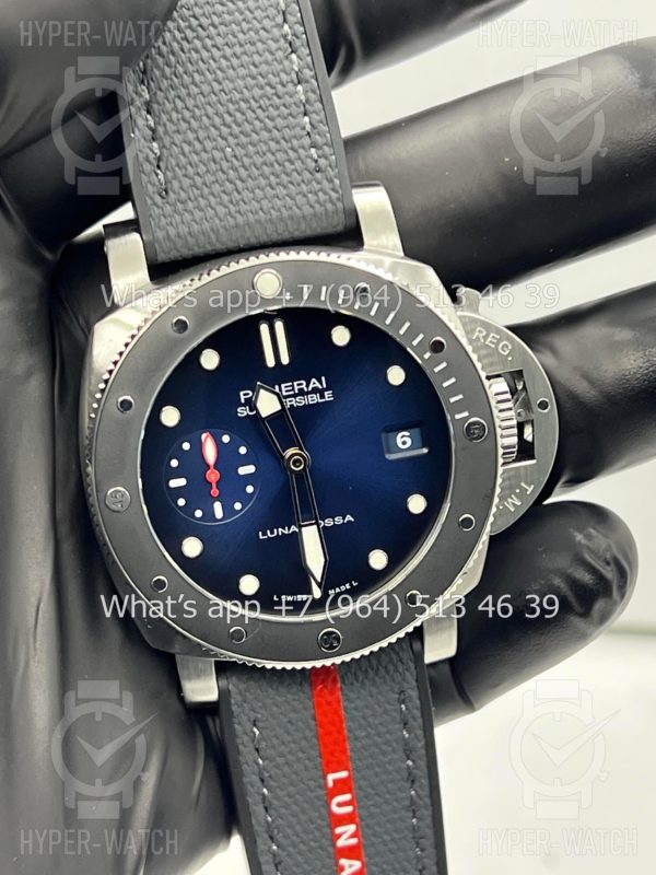 Товар Officine Panerai Luminor Submersible Luna Rossa PAM1565 Фото 5 - Officine Panerai Luminor Submersible Luna Rossa PAM1565