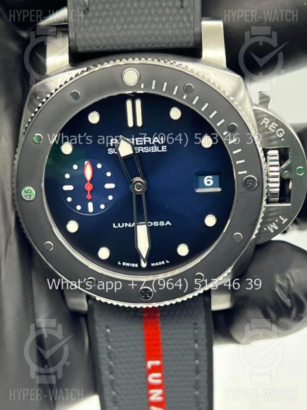 Товар Officine Panerai Luminor Submersible Luna Rossa PAM1565 Фото 9 - Officine Panerai Luminor Submersible Luna Rossa PAM1565