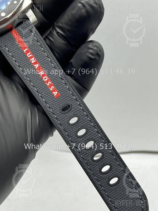 Товар Officine Panerai Luminor Submersible Luna Rossa PAM1565 Фото 11 - Officine Panerai Luminor Submersible Luna Rossa PAM1565