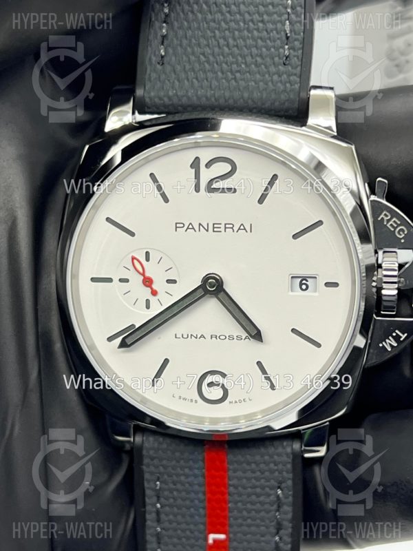 Товар Officine Panerai Luminor Luna Rossa PAM1381 Фото 3 - Officine Panerai Luminor Luna Rossa PAM1381