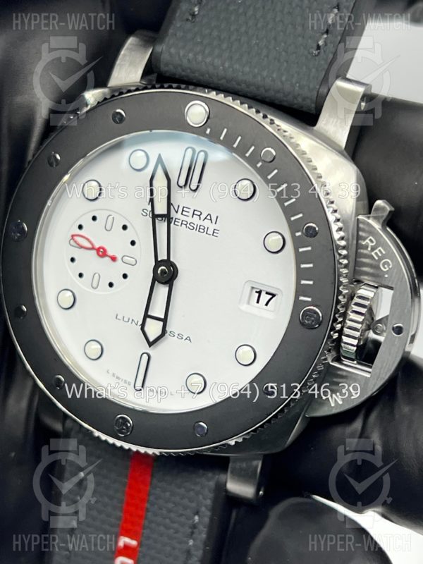 Товар Officine Panerai Luminor Submersible Luna Rossa PAM1579 Фото 4 - Officine Panerai Luminor Submersible Luna Rossa PAM1579
