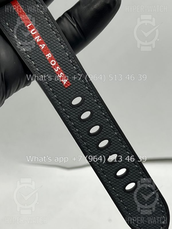 Товар Officine Panerai Luminor Submersible Luna Rossa PAM1579 Фото 9 - Officine Panerai Luminor Submersible Luna Rossa PAM1579