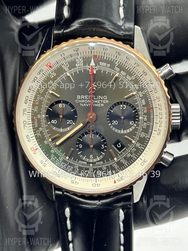 Фото 5 - Breitling Navitimer 43mm UB0121211F1P1