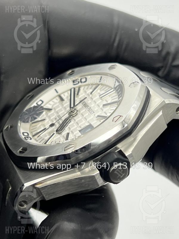 Фото 10 - Audemars Piguet Royal Oak Offshore Diver 15710ST.OO.A002CA.02 Steel