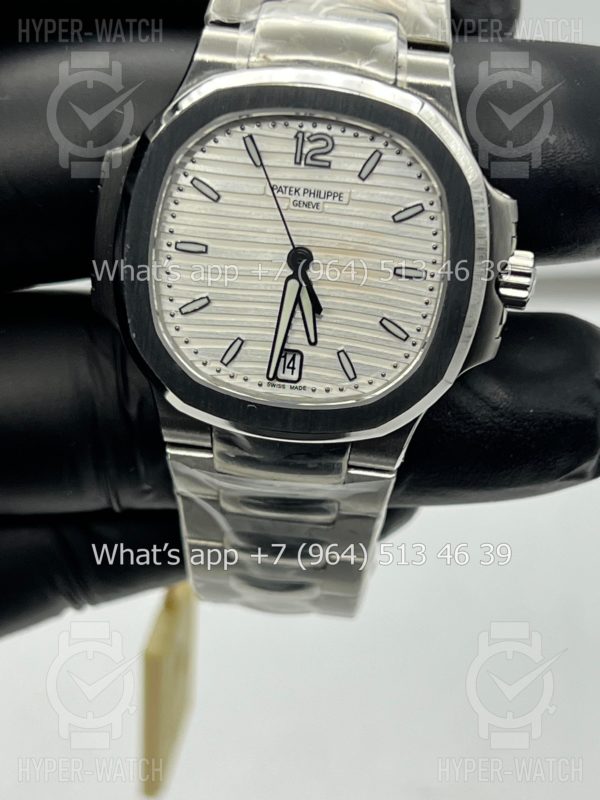 Товар Patek Philippe Nautilus 35mm 7118/1A-010 Steel Фото 9 - Patek Philippe Nautilus 35mm 7118/1A-010 Steel