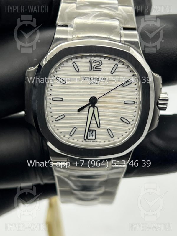 Товар Patek Philippe Nautilus 35mm 7118/1A-010 Steel Фото 12 - Patek Philippe Nautilus 35mm 7118/1A-010 Steel