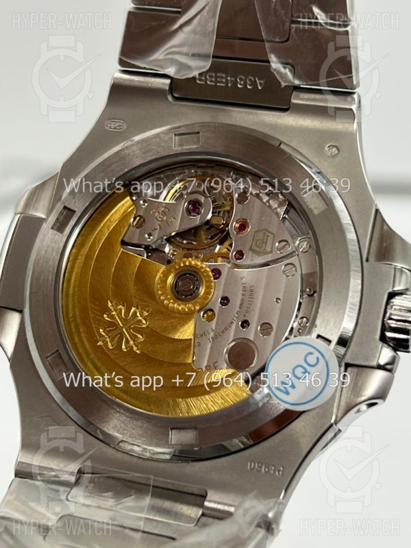 Фото 18 - Patek Philippe Nautilus 40mm 5711/1P 40th Anniversary Blue Steel