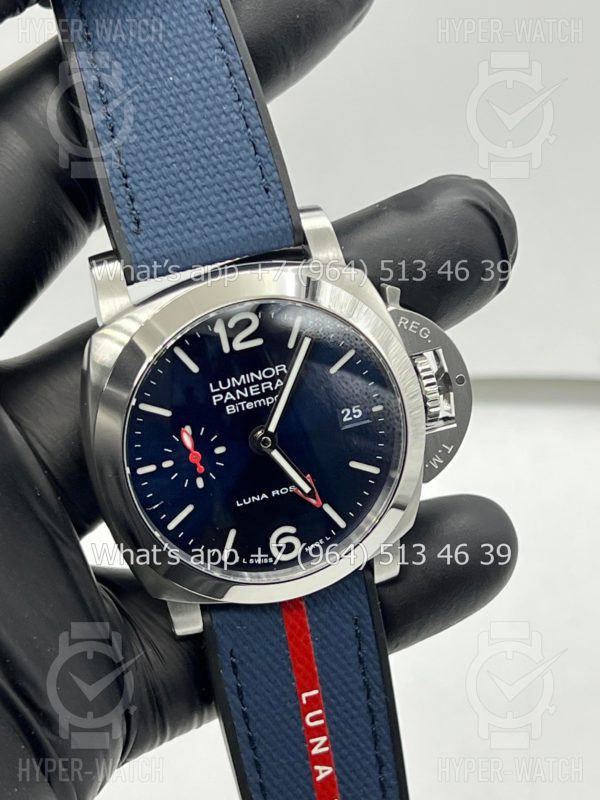 Фото 12 - Officine Panerai Luminor Luna Rossa PAM01404