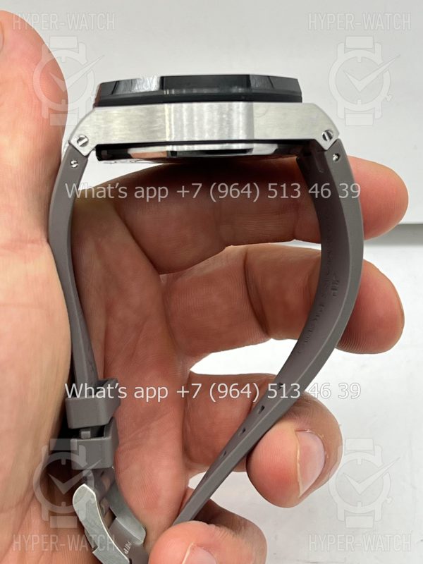 Фото 9 - Audemars Piguet Royal Oak Offshore 44mm 26400IO.OO.A004CA.02
