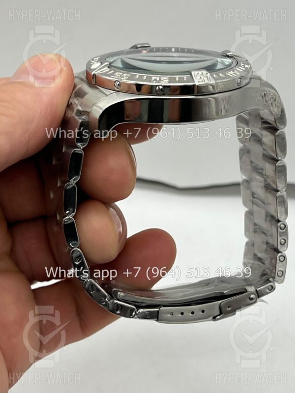 Фото 14 - Breitling Avenger A17331101B1A1