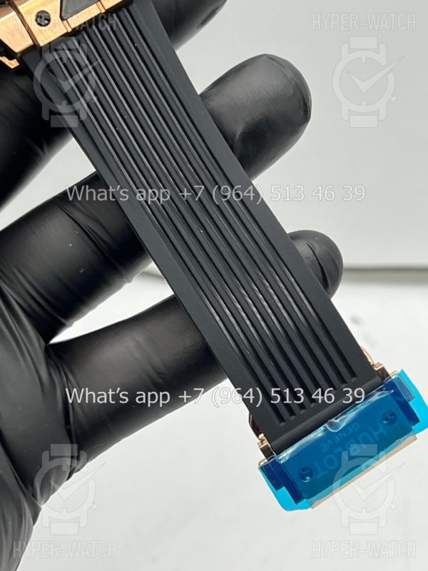 Товар Hublot Big Bang Ferrari 44mm Art 8445 Фото 11 - Hublot Big Bang Ferrari 44mm Art 8445