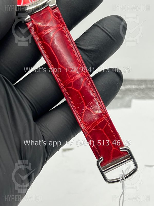 Фото 13 - Cartier Ballon Bleu de Cartier 36mm Red