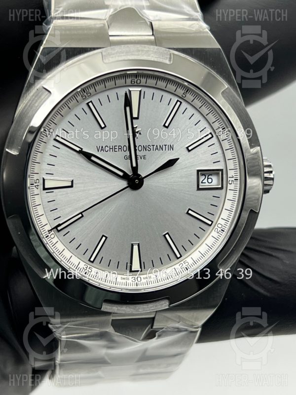 Товар Vacheron Constantin Overseas 41mm 4520V/210A-B126 Фото 3 - Vacheron Constantin Overseas 41mm 4520V/210A-B126